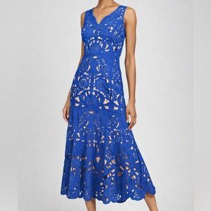 Chic Blue Lace Midi Dress